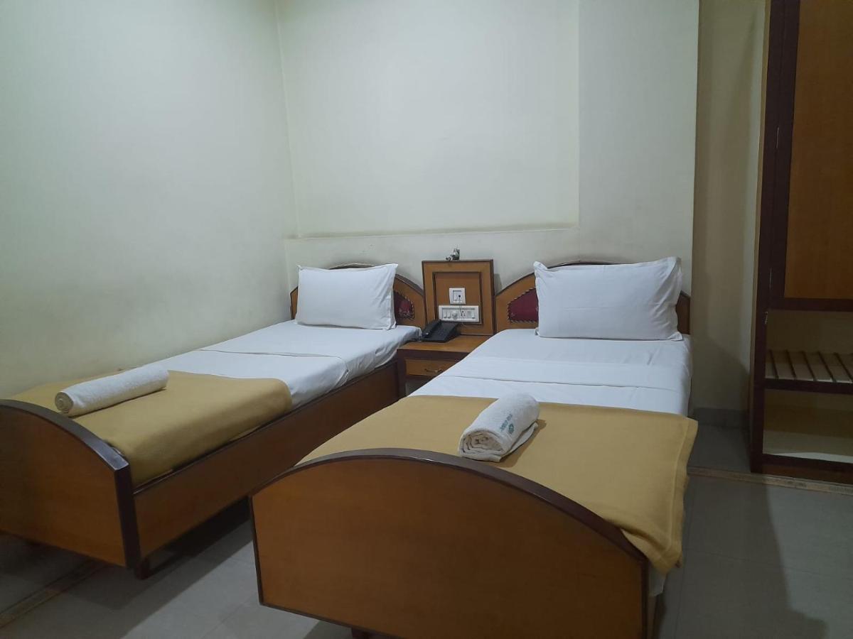 Hotel Dp Oberoi Residency Kochi Esterno foto